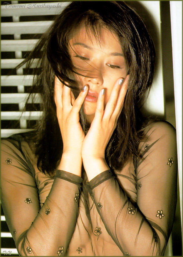 kuribayashi_tomomi23.jpg